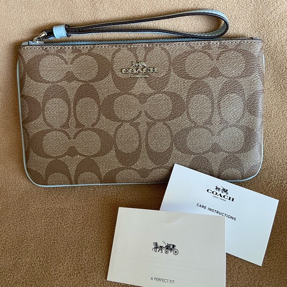 COACH Signature Beige Wristlet with Light Blue Leather Trim EUC - Picture 1 of 7